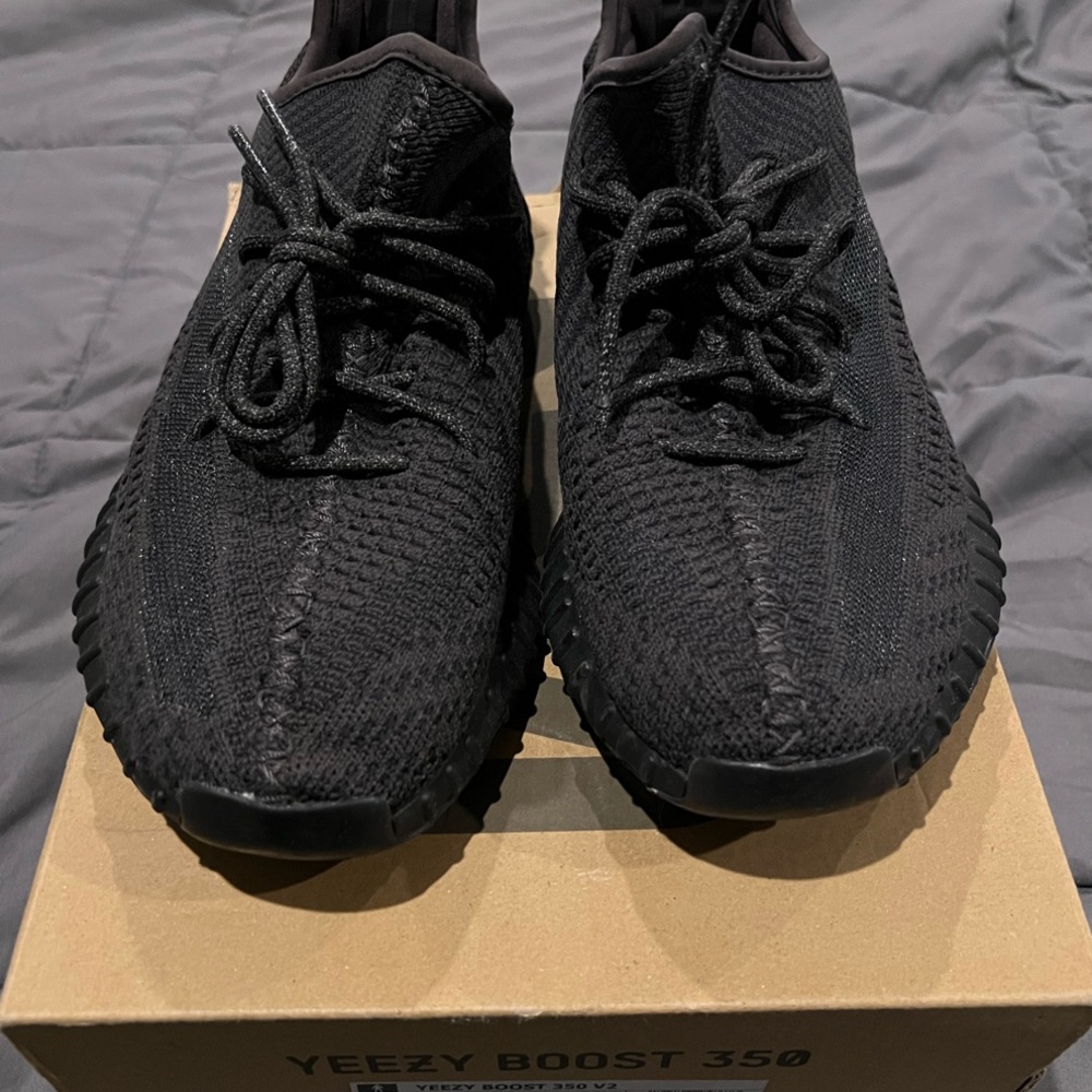 Yeezy Boost 350 V2 Black Men's Shoes